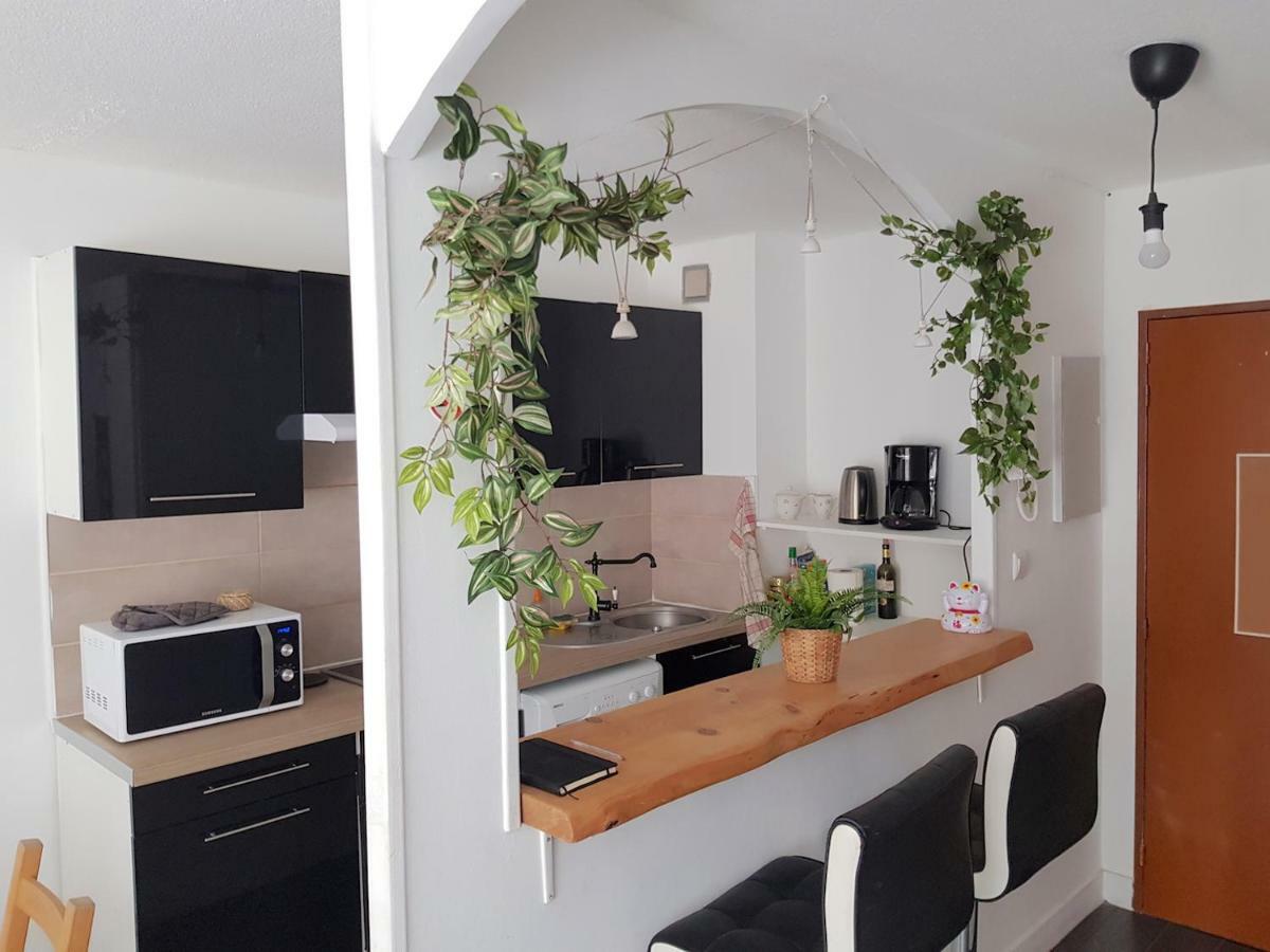 شقة Au Petit Thai - T2 Avec Balcon - Montpellier Centre المظهر الخارجي الصورة