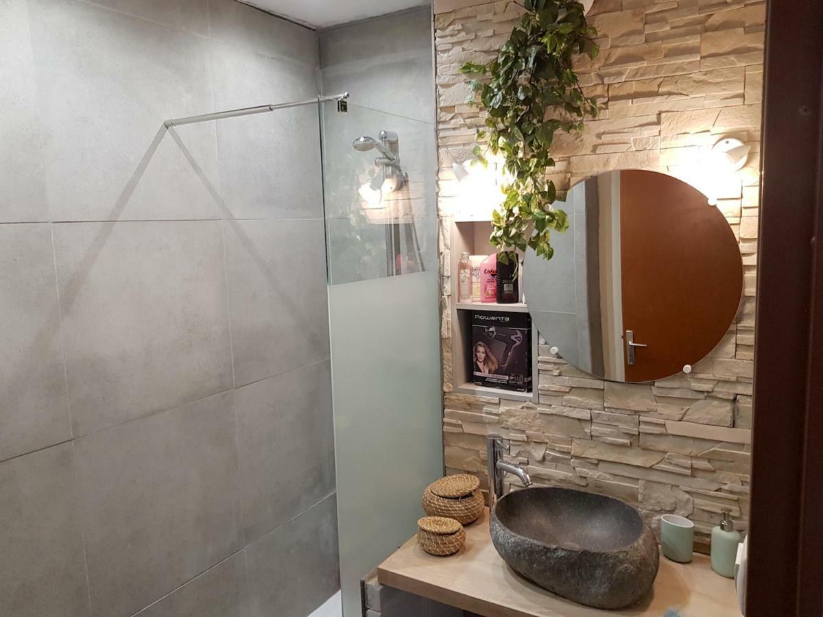 شقة Au Petit Thai - T2 Avec Balcon - Montpellier Centre المظهر الخارجي الصورة
