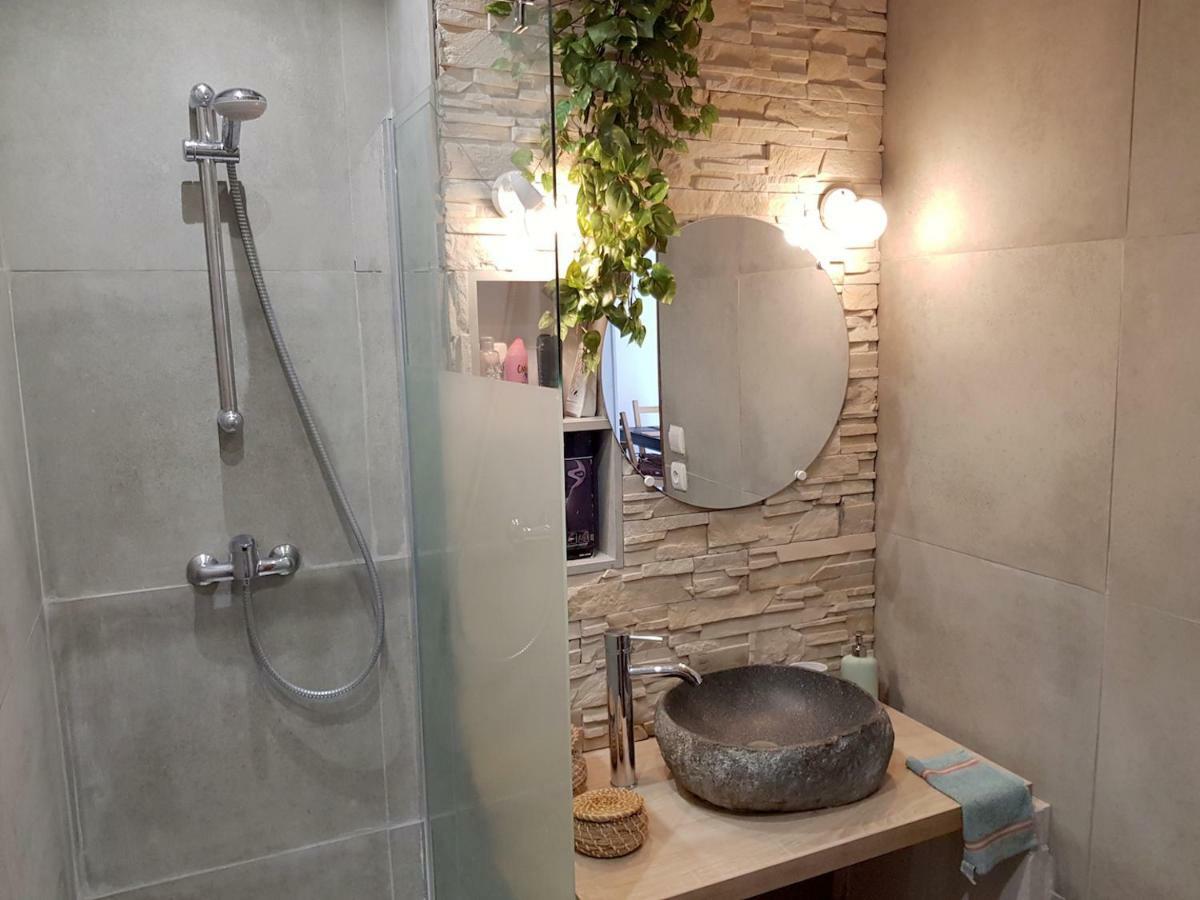 شقة Au Petit Thai - T2 Avec Balcon - Montpellier Centre المظهر الخارجي الصورة