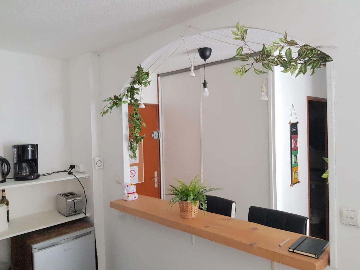 شقة Au Petit Thai - T2 Avec Balcon - Montpellier Centre المظهر الخارجي الصورة